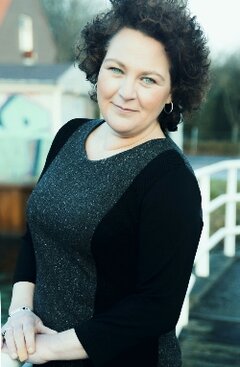 Marcella - Psychologist