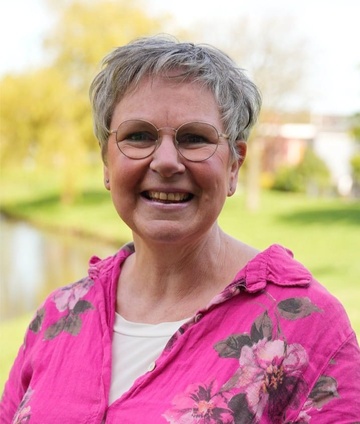 Inge - EMDR-hypno-psycho therapist, NLP practitioner, Breathwork, energetic therapist