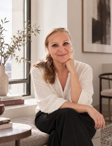 Genna  - Psychologist, Counselor, Therapist, Hypnotherapy, EMDR, Career Counseling, experienced in supporting international clients and expats nearby Amsterdam